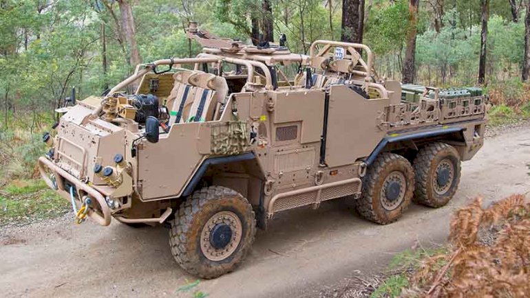 Photo Essay Australian Army S Range Of Support Vehicles Defence Connect